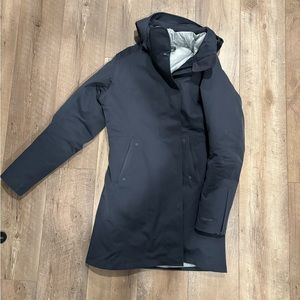 Patagonia down puffer jacket